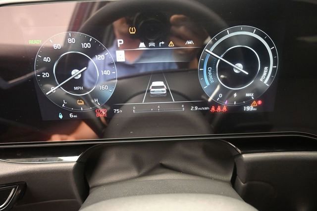Used 2025 Kia Niro Wind FWD image 10