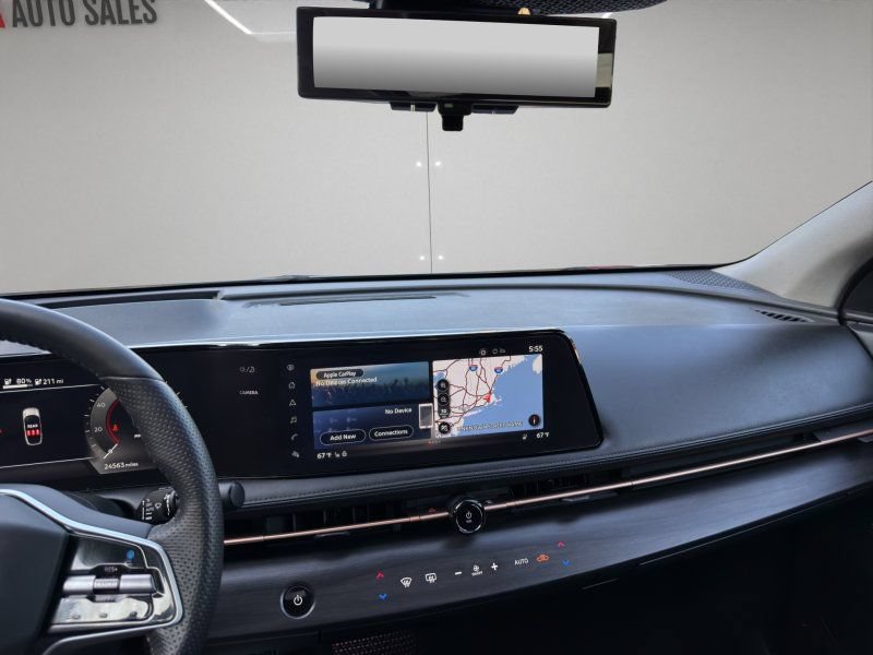 Used 2023 Nissan Ariya Evolve+ AWD/4WD image 16