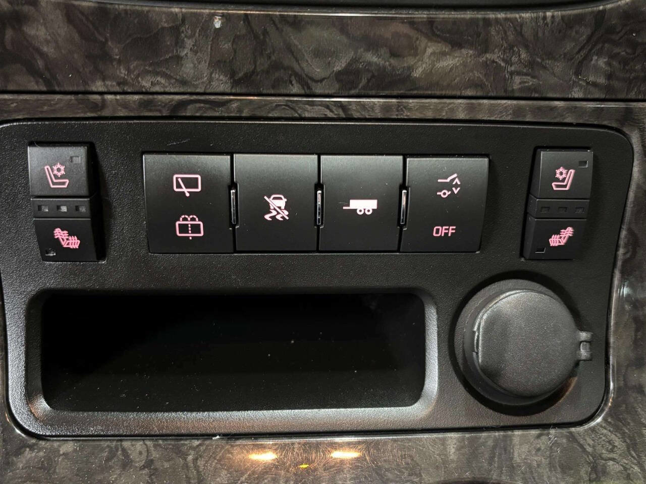Used 2012 GMC Acadia Denali image 37
