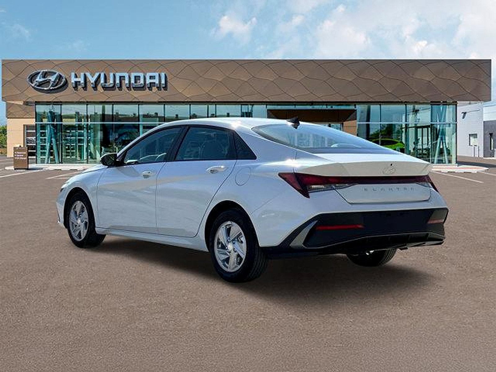 New 2025 Hyundai Elantra SE FWD image 5