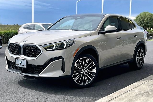 New 2026 BMW X2 xDrive28i w/ Technology Package