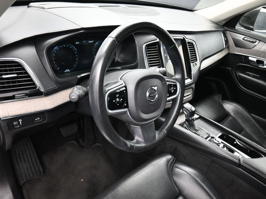 Used 2021 Volvo XC90 T6 Inscription AWD/4WD image 14