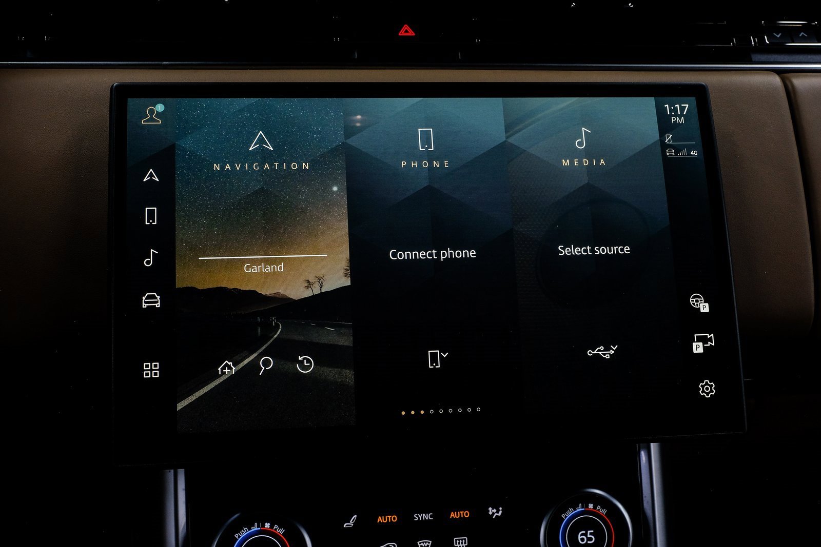 Used 2023 Land Rover Range Rover Autobiography image 36