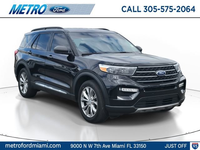 Certified 2022 Ford Explorer XLT w/ Equipment Group 202A image 1