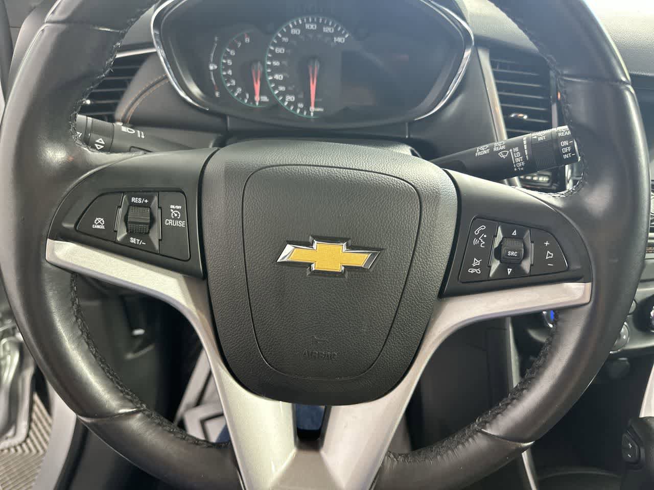 Used 2019 Chevrolet Trax LT w/ LT Convenience Package AWD/4WD image 8