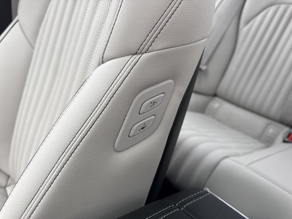 New 2026 Genesis G70 3.3T Sport Prestige AWD/4WD image 33