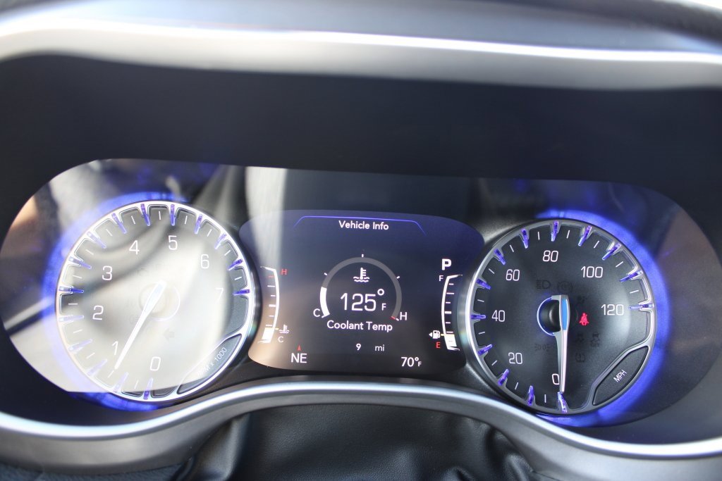New 2026 Chrysler Pacifica Select w/ S Appearance Package image 16