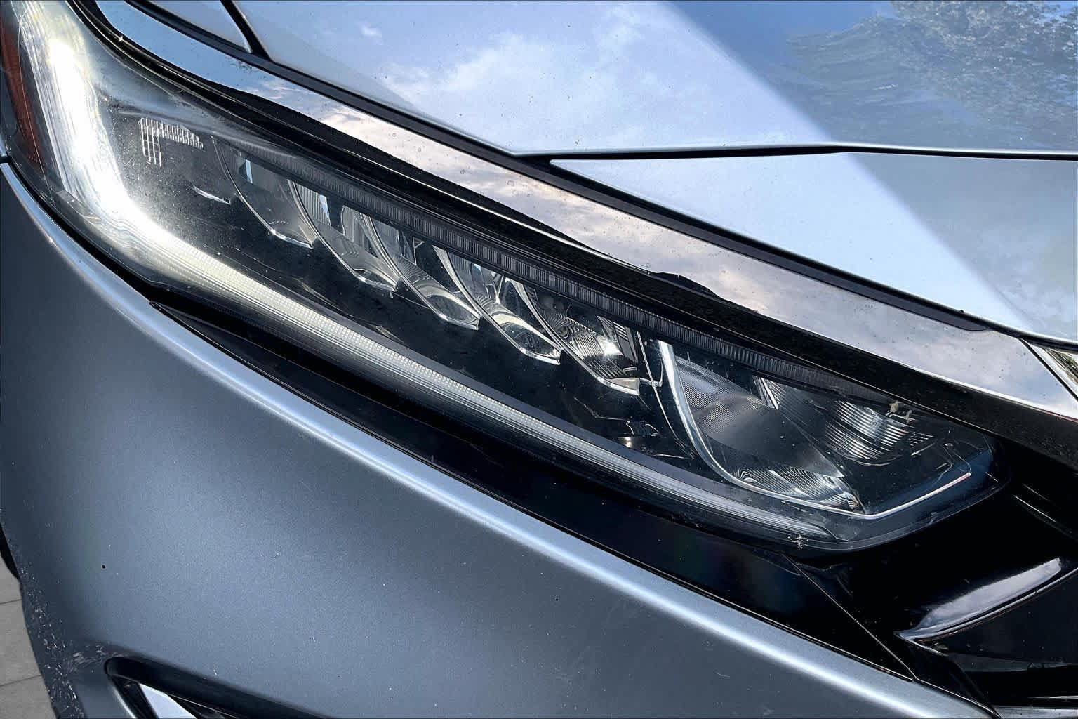 Used 2018 Honda Accord Sport image 28