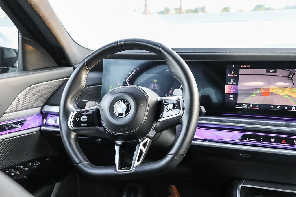Used 2024 BMW 740i RWD image 17