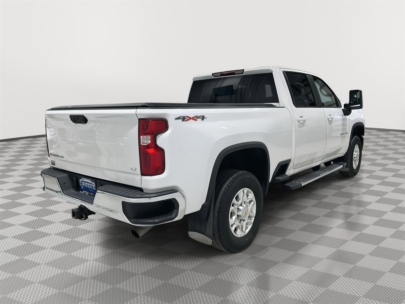 Used 2024 Chevrolet Silverado 3500 LT w/ Convenience Package image 5