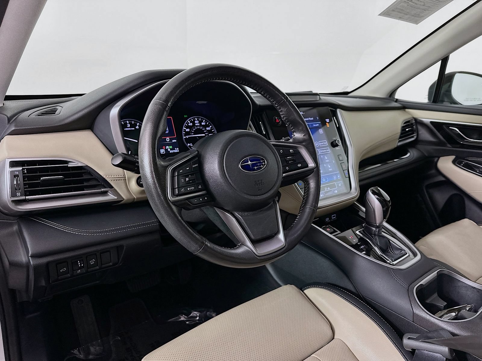 Used 2023 Subaru Outback Limited XT AWD/4WD image 10