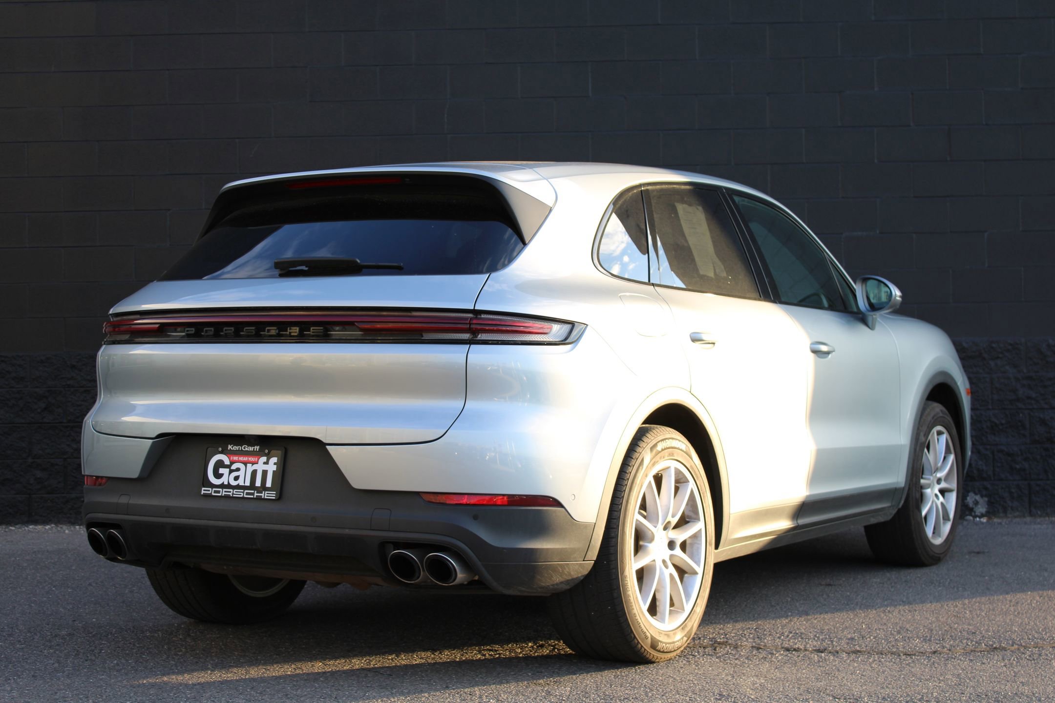 Certified 2024 Porsche Cayenne image 10