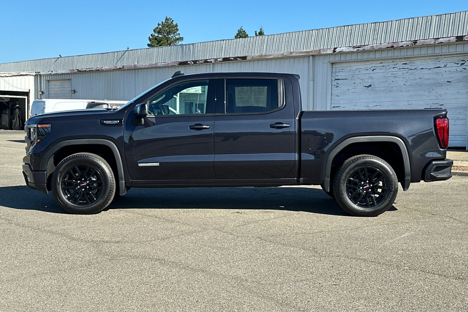 Used 2026 GMC Sierra 1500 Elevation w/ Preferred Package RWD image 9