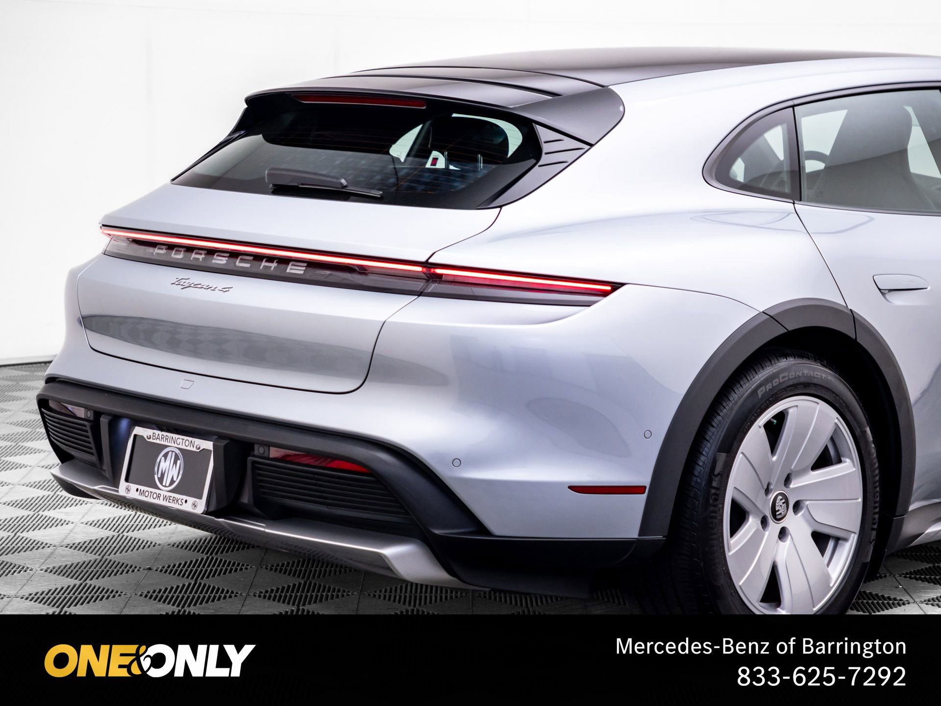 Used 2022 Porsche Taycan 4 Cross Turismo AWD/4WD image 36