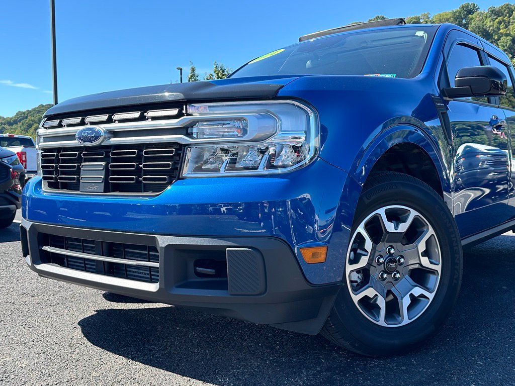 Certified 2024 Ford Maverick Lariat w/ FX4 Off-Road Package AWD/4WD image 32