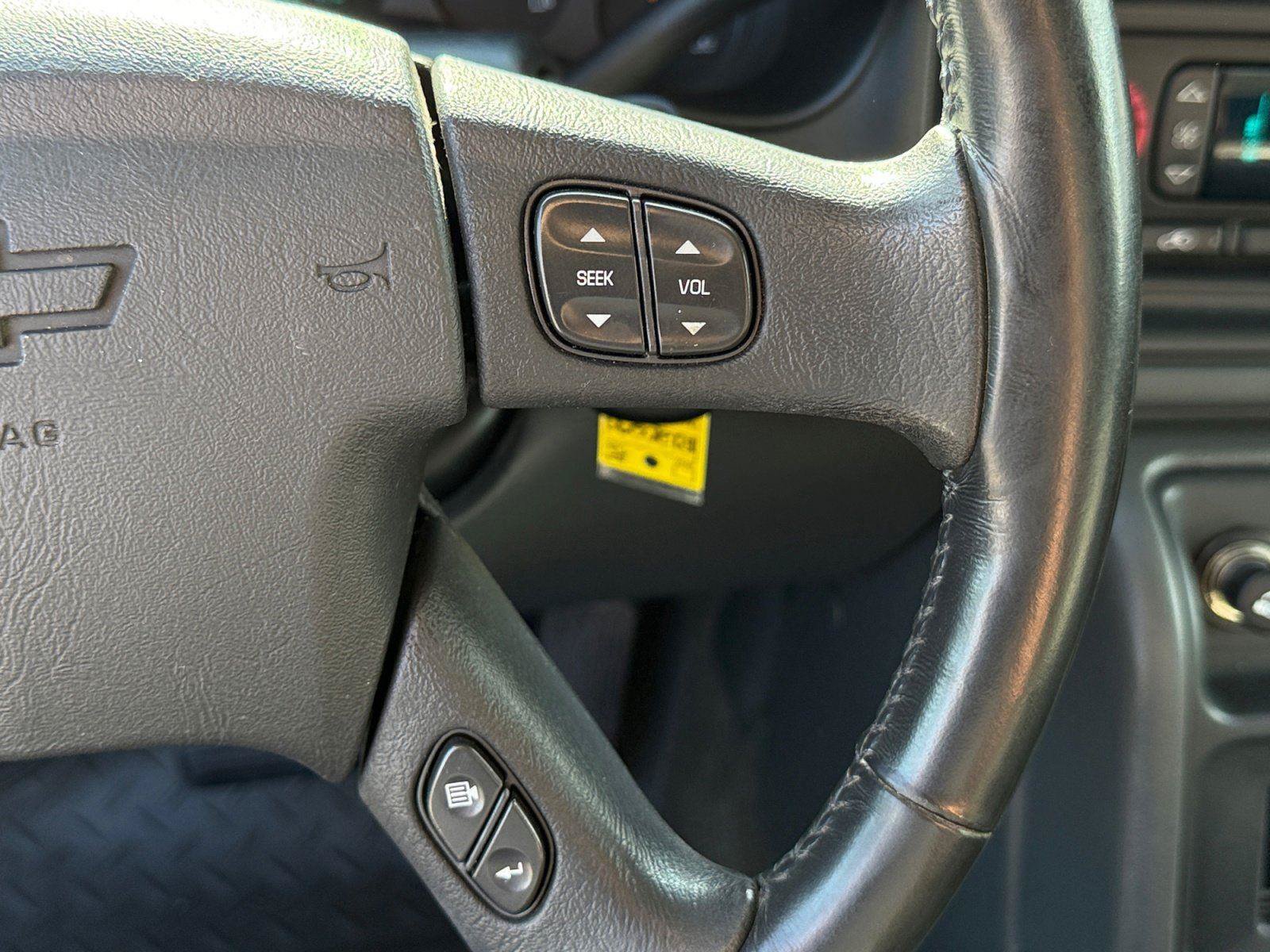 Used 2003 Chevrolet Silverado 1500 LS w/ Off-Road Package AWD/4WD image 22