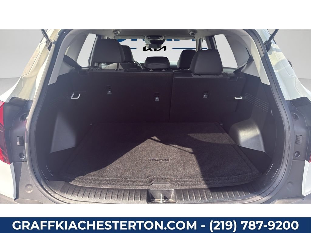 Used 2025 Kia Seltos S AWD/4WD image 28