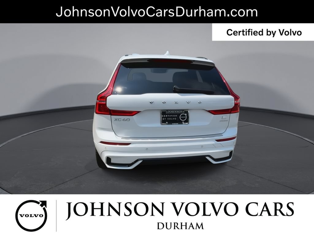 Certified 2024 Volvo XC60 T8 Ultimate w/ Protection Package Premier AWD/4WD image 8