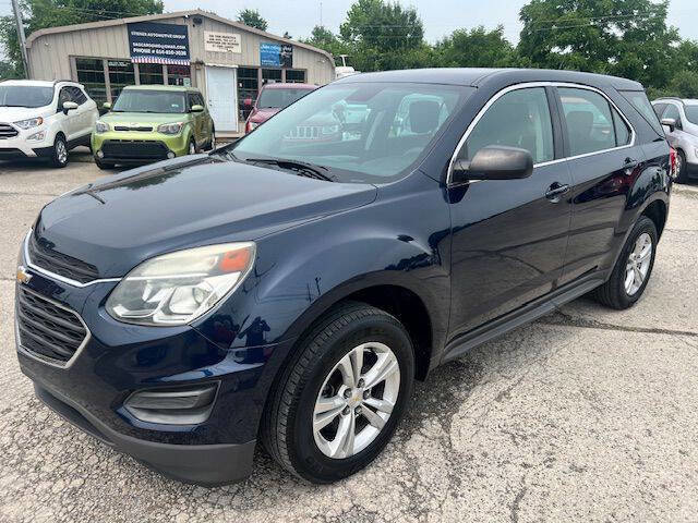 Used 2017 Chevrolet Equinox LS image 1