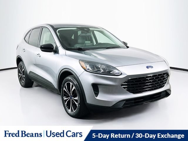 Used 2022 Ford Escape SE w/ SE Sport Appearance Package