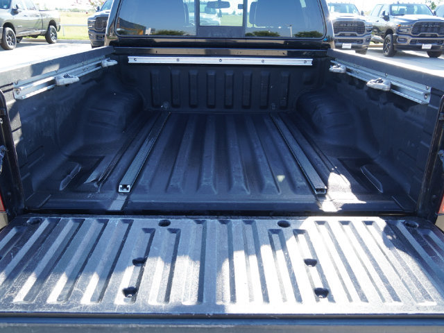 Used 2020 Nissan Frontier PRO-4X AWD/4WD image 19