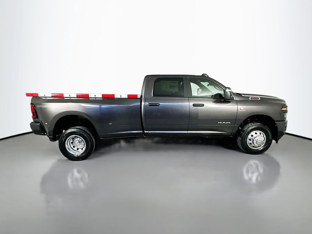 New 2026 RAM 3500 Big Horn AWD/4WD image 8