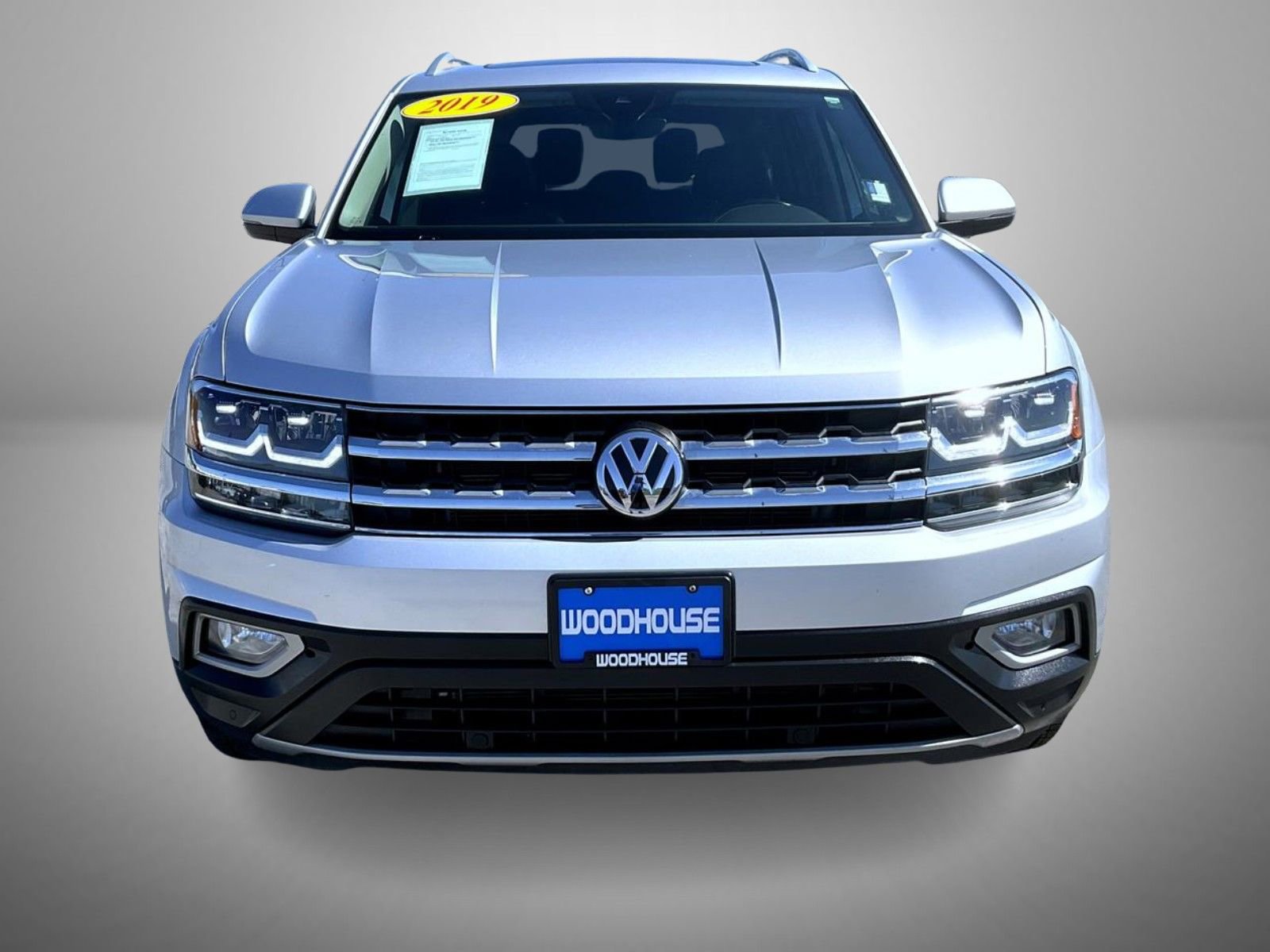 Used 2019 Volkswagen Atlas SEL image 2