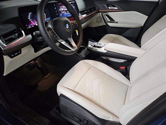Used 2026 BMW X1 xDrive28i image 9