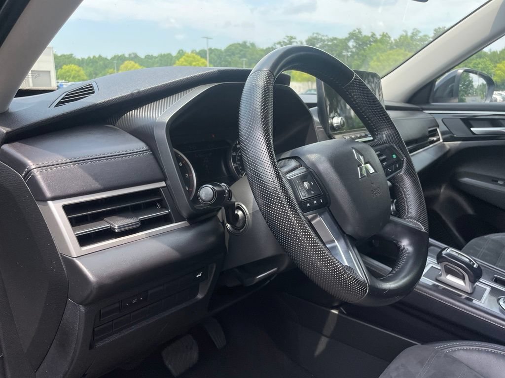 Used 2023 Mitsubishi Outlander SE FWD image 26