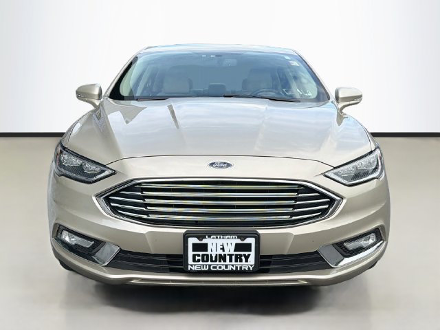 Used 2017 Ford Fusion Titanium FWD image 2