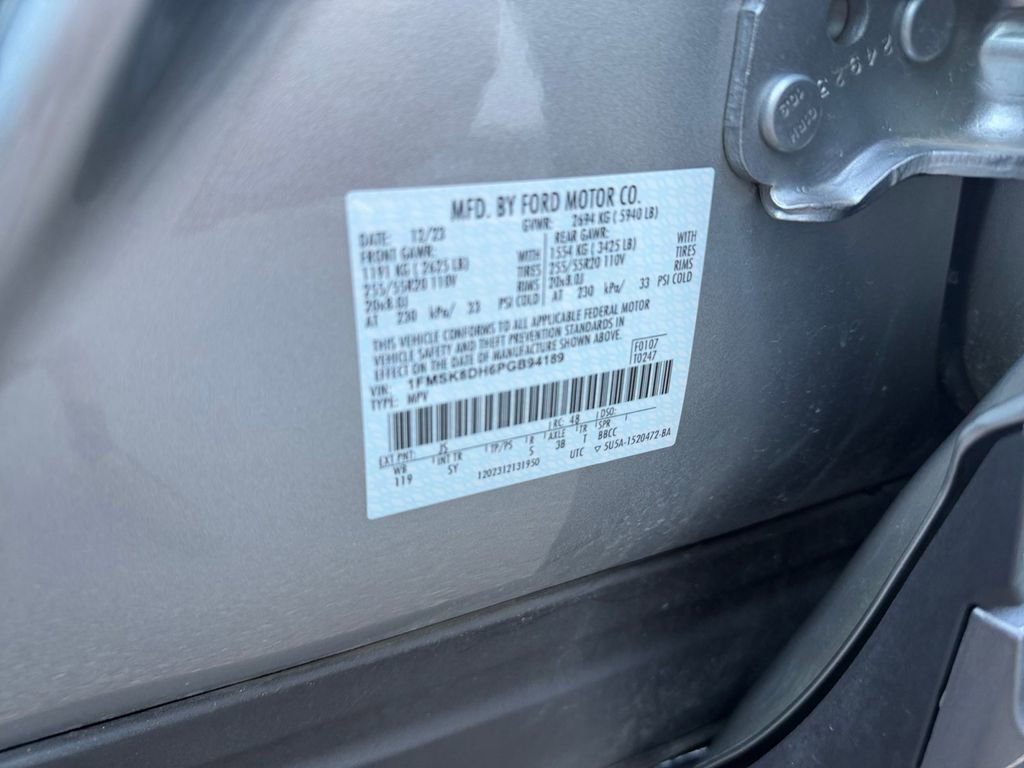 Used 2023 Ford Explorer XLT w/ Equipment Group 202A AWD/4WD image 38
