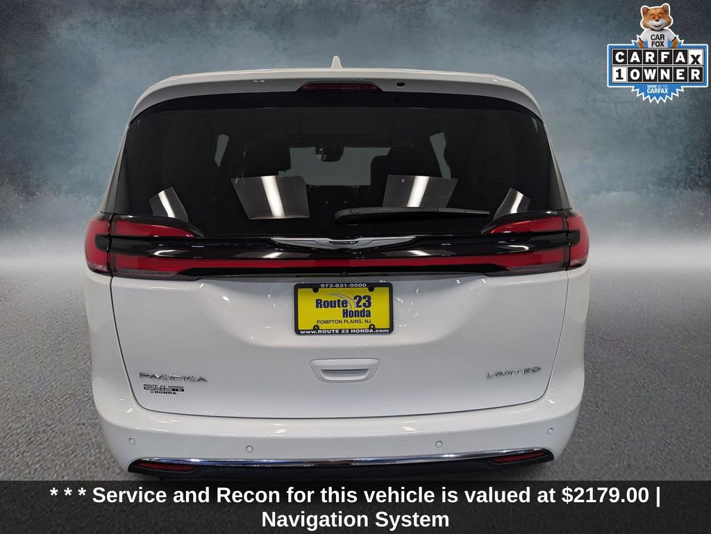 Used 2022 Chrysler Pacifica Limited FWD image 6