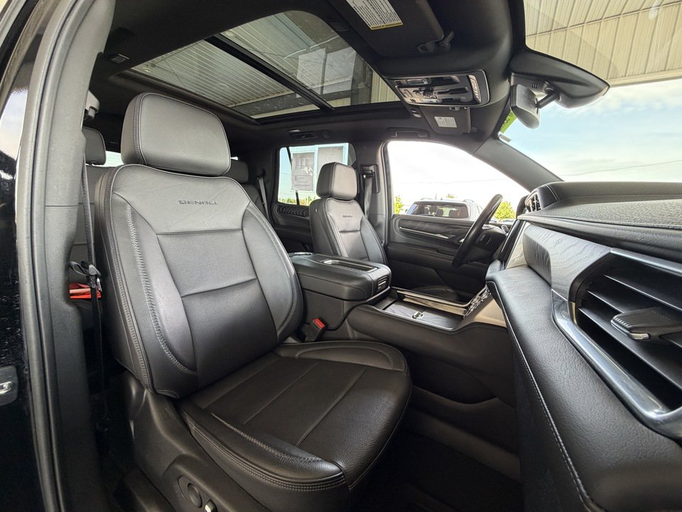 Used 2022 GMC Yukon Denali AWD/4WD image 37