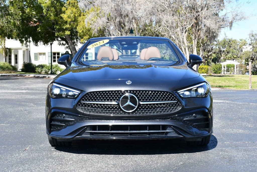 Used 2024 Mercedes-Benz CLE 450 4MATIC Cabriolet image 50