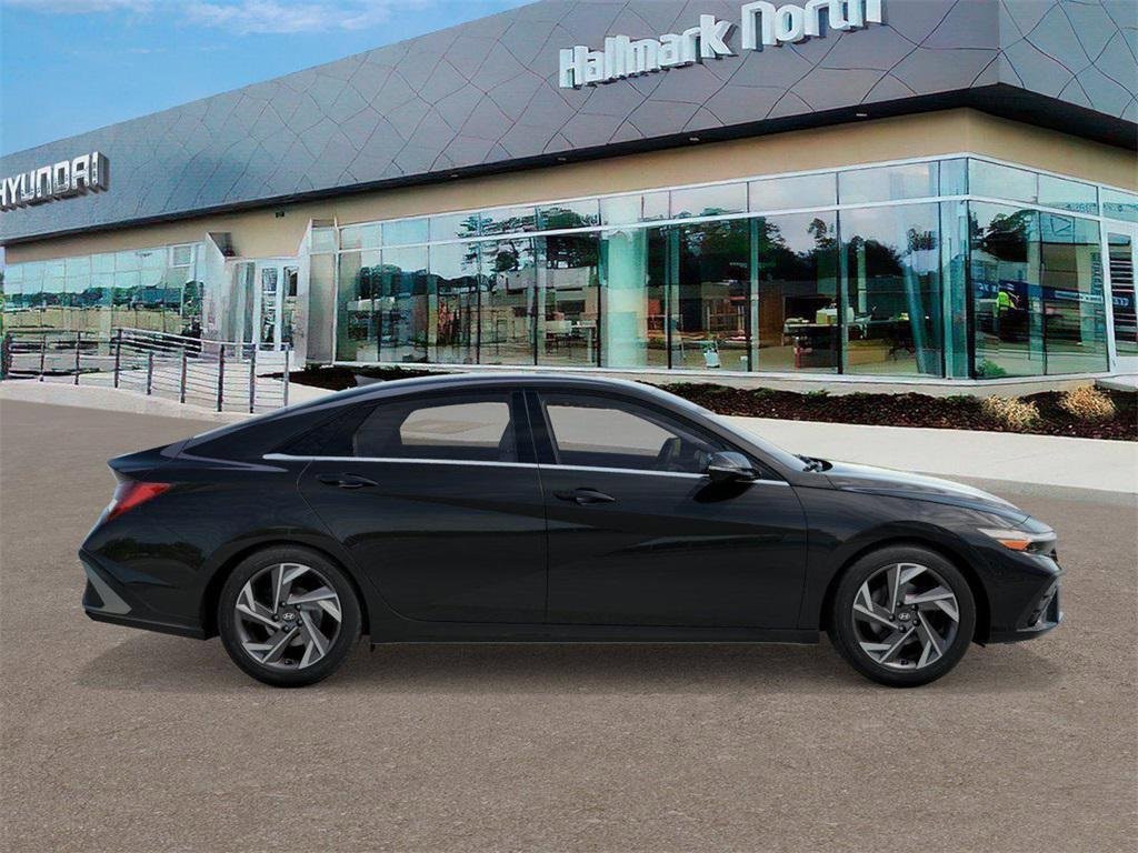New 2026 Hyundai Elantra Limited image 7