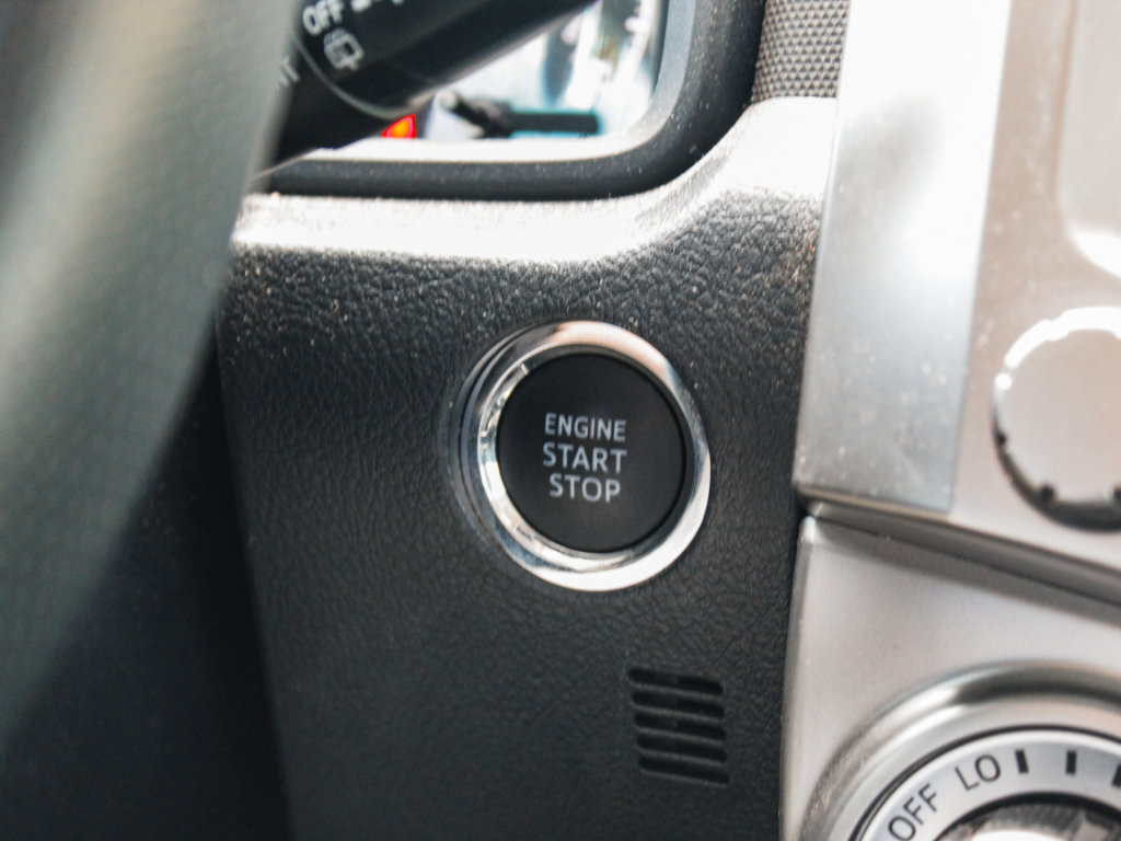 Used 2024 Toyota 4Runner SR5 Premium w/ Moonroof Package AWD/4WD image 18