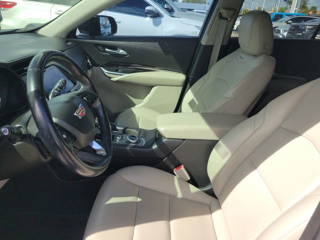 Used 2019 Cadillac XT4 Luxury image 16