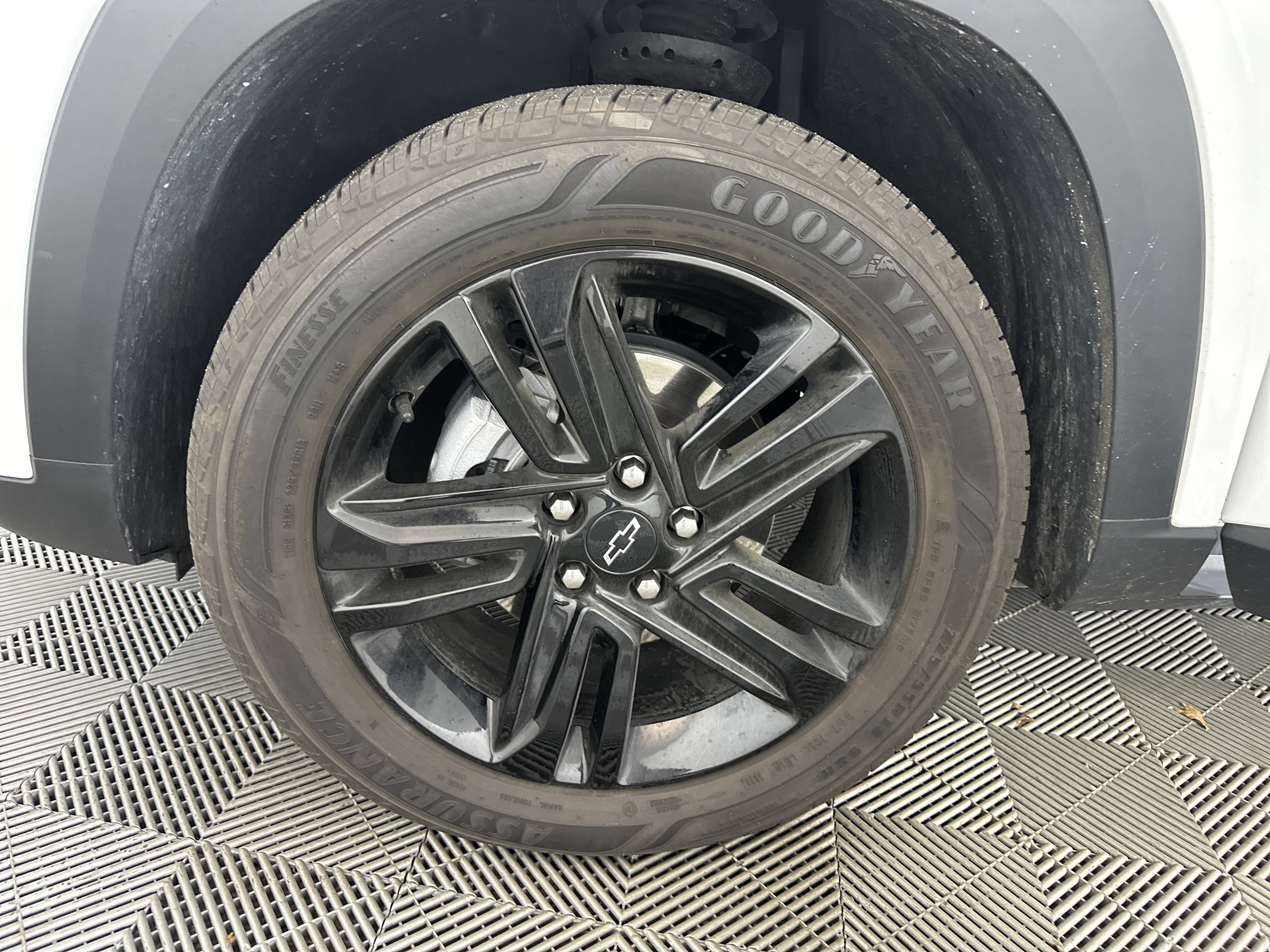 Used 2024 Chevrolet Trax ACTIV image 13