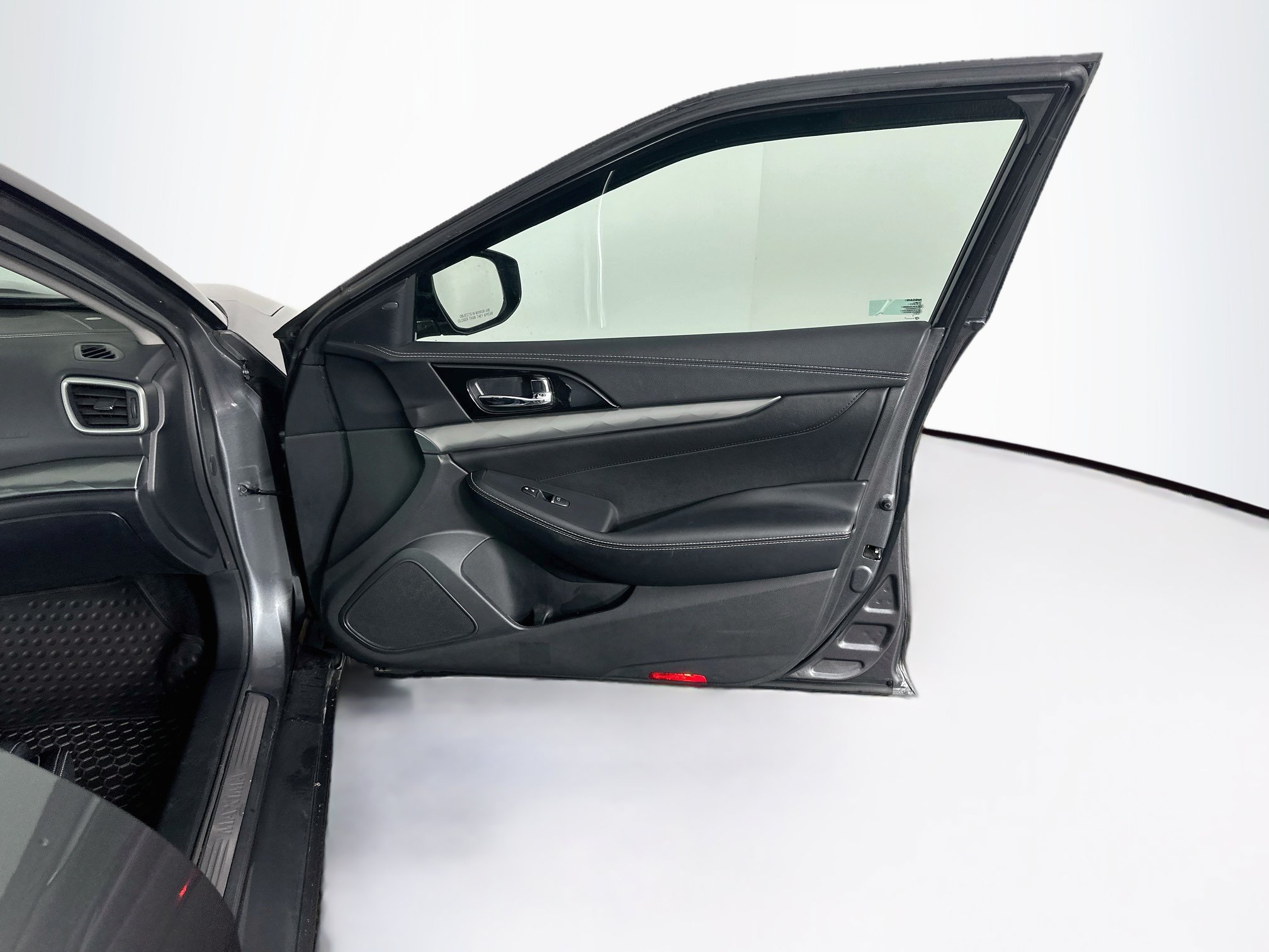 Used 2020 Nissan Maxima 3.5 SV w/ Floor Mat Group FWD image 30