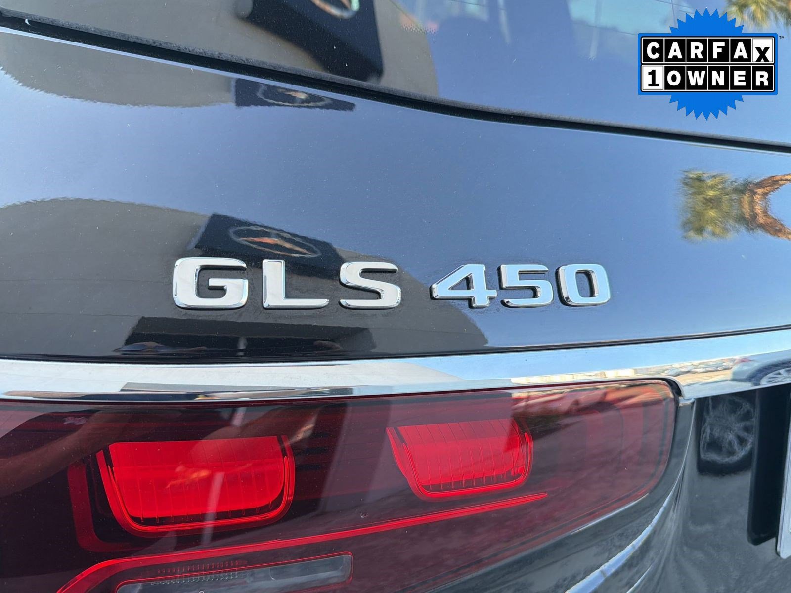 Used 2025 Mercedes-Benz GLS 450 4MATIC image 32