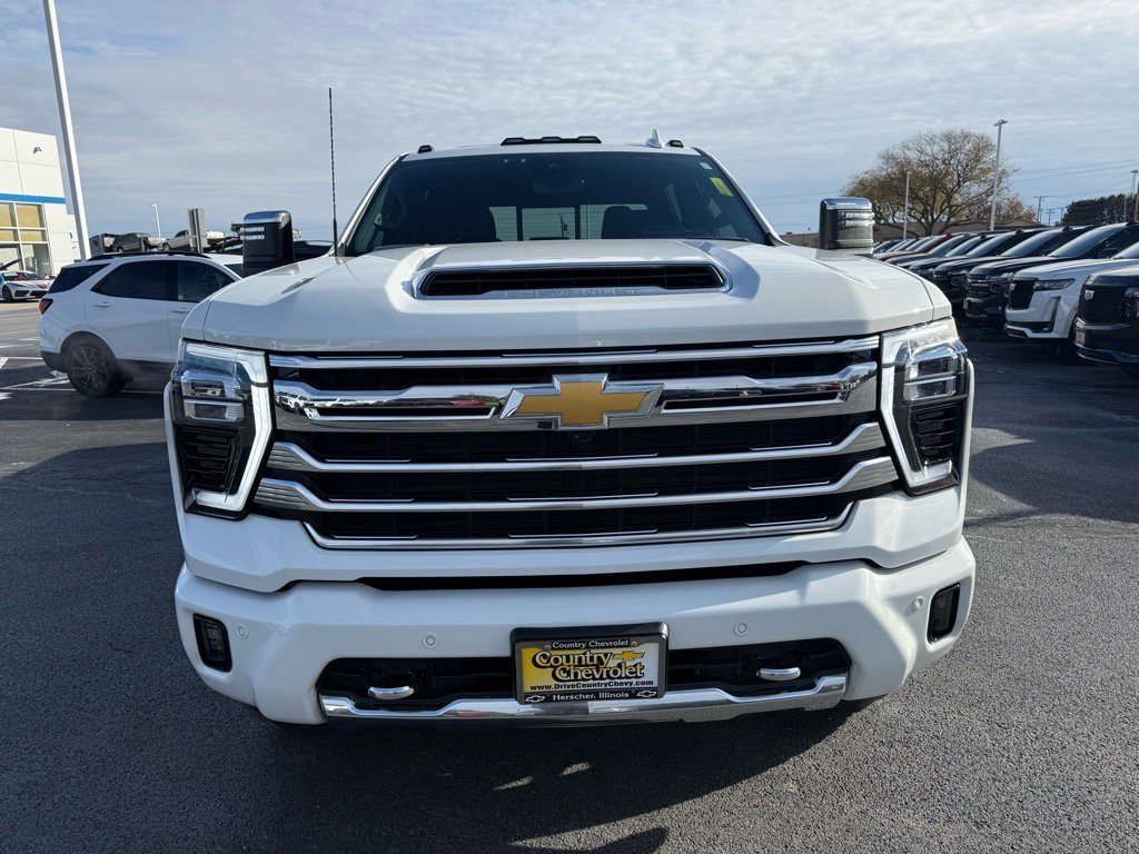 Used 2025 Chevrolet Silverado 2500 High Country w/ High Country Premium Package image 8