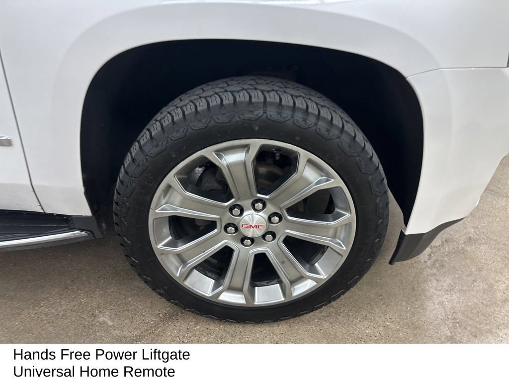 Used 2017 GMC Yukon XL Denali w/ Open Road Package AWD/4WD image 16