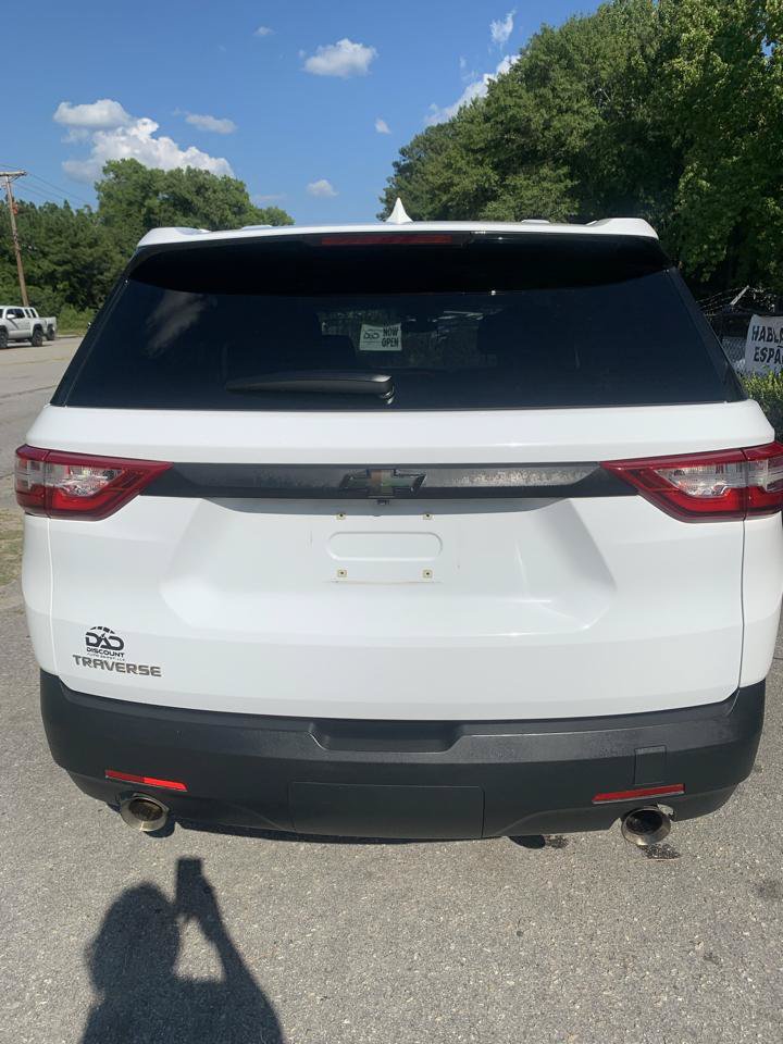 Used 2019 Chevrolet Traverse LS FWD image 4
