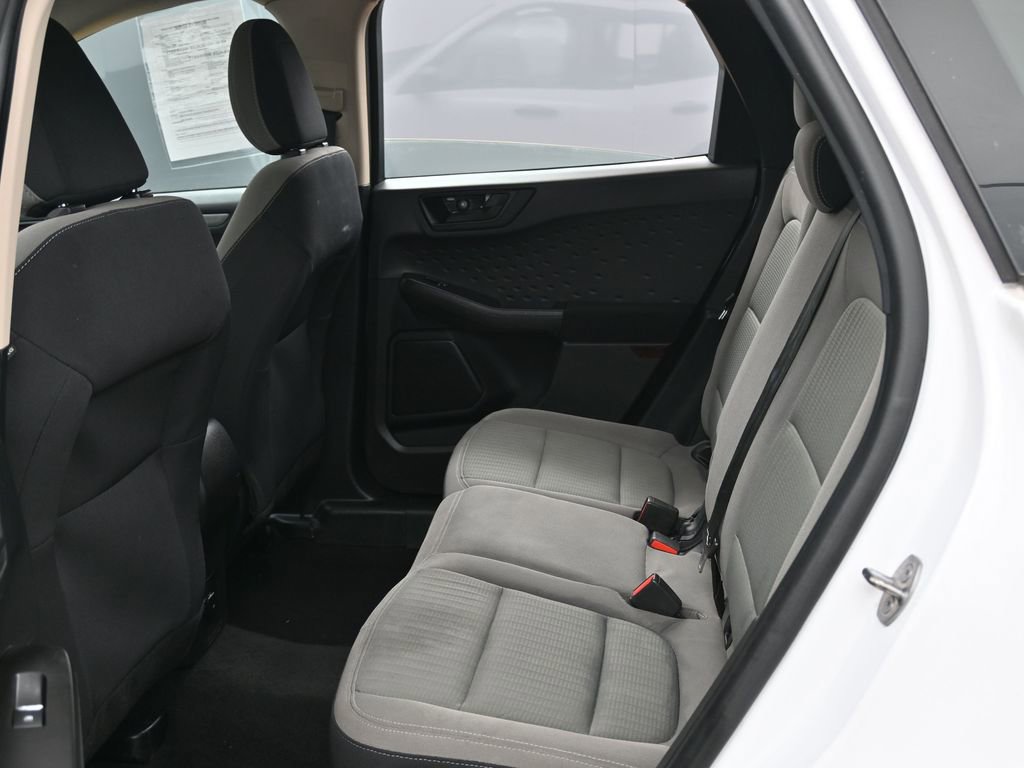 Used 2020 Ford Escape S image 31