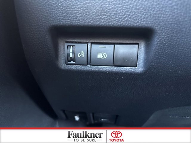 Certified 2022 Toyota RAV4 XLE image 20