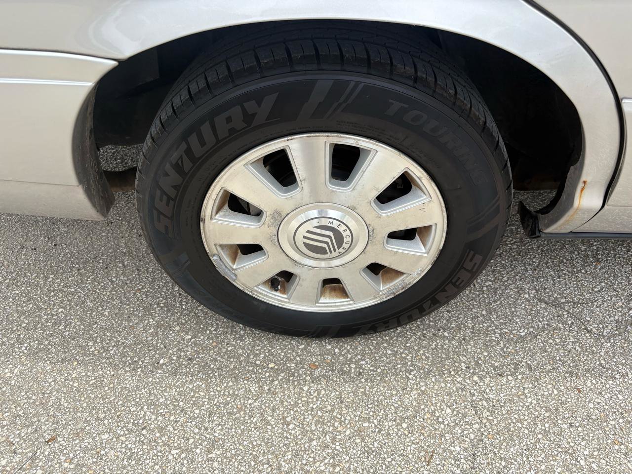 Used 2005 Mercury Grand Marquis LS RWD image 21