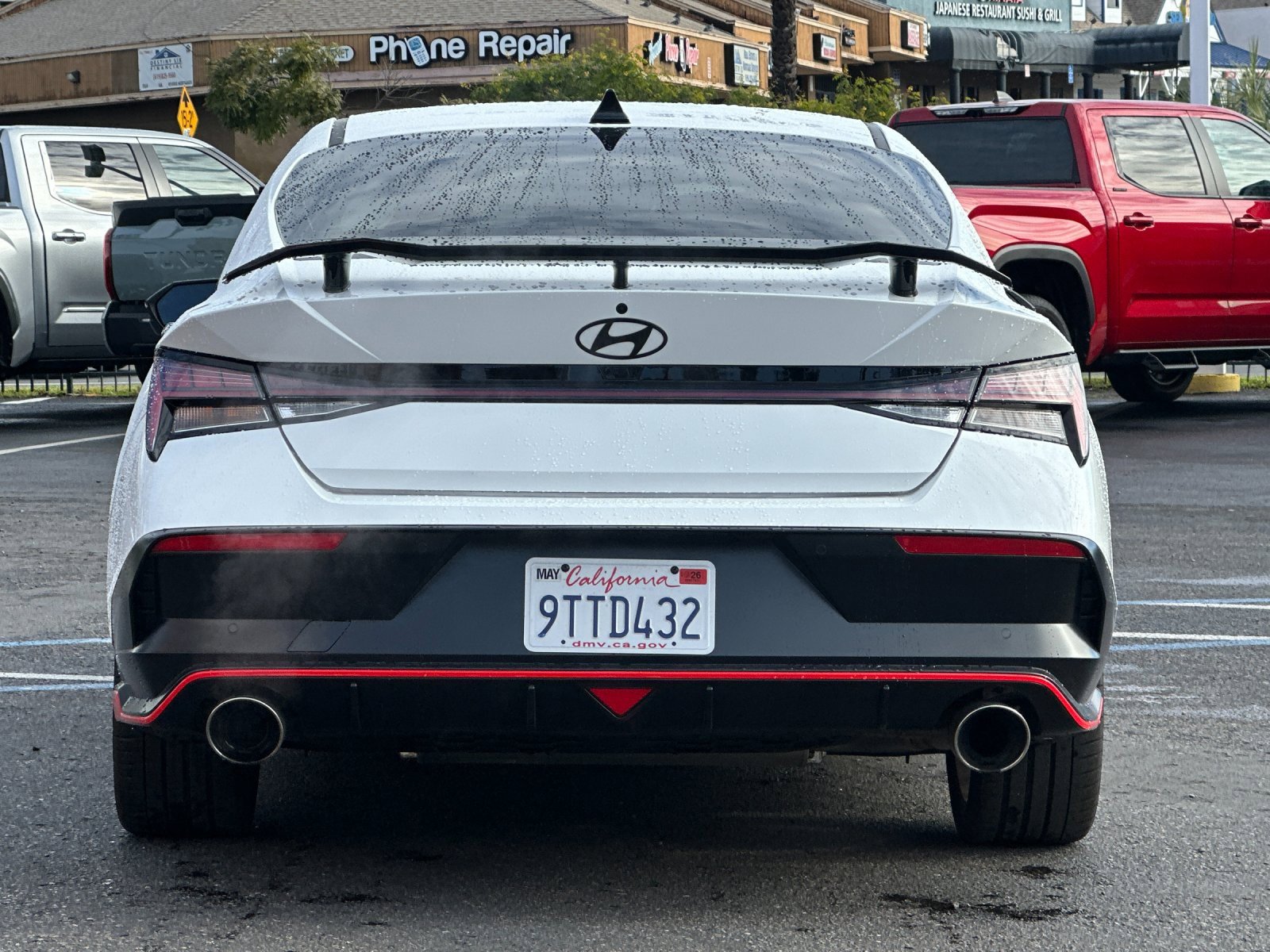 Used 2025 Hyundai Elantra N image 4