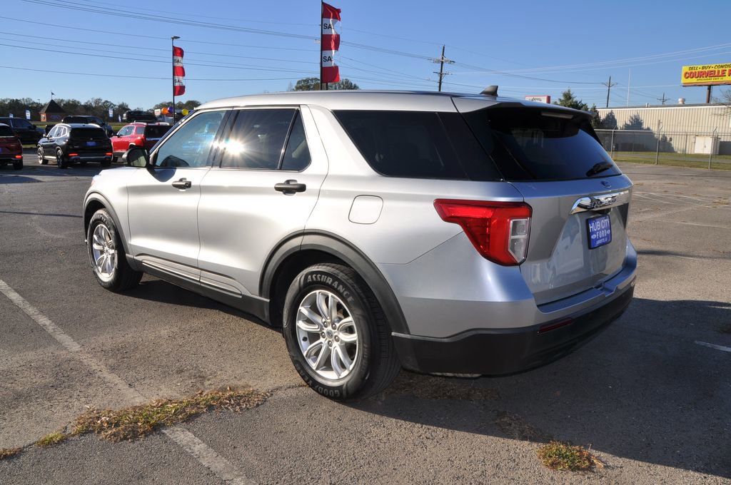 Used 2021 Ford Explorer Base image 3