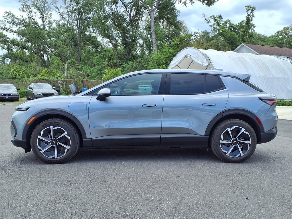 Used 2025 Chevrolet Equinox EV LT w/ Comfort Package AWD/4WD image 4