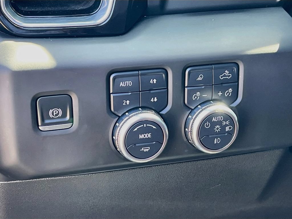 Used 2022 GMC Sierra 1500 Denali Ultimate AWD/4WD image 10